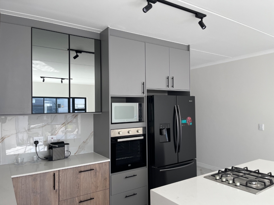 3 Bedroom Property for Sale in Sandown Western Cape